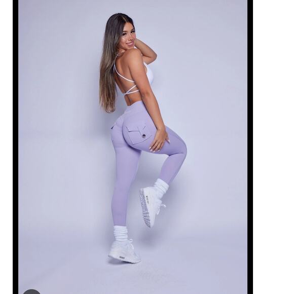 PCHEE BUM Scrunch Pocket Legging Lilac M - Picture 1 of 4